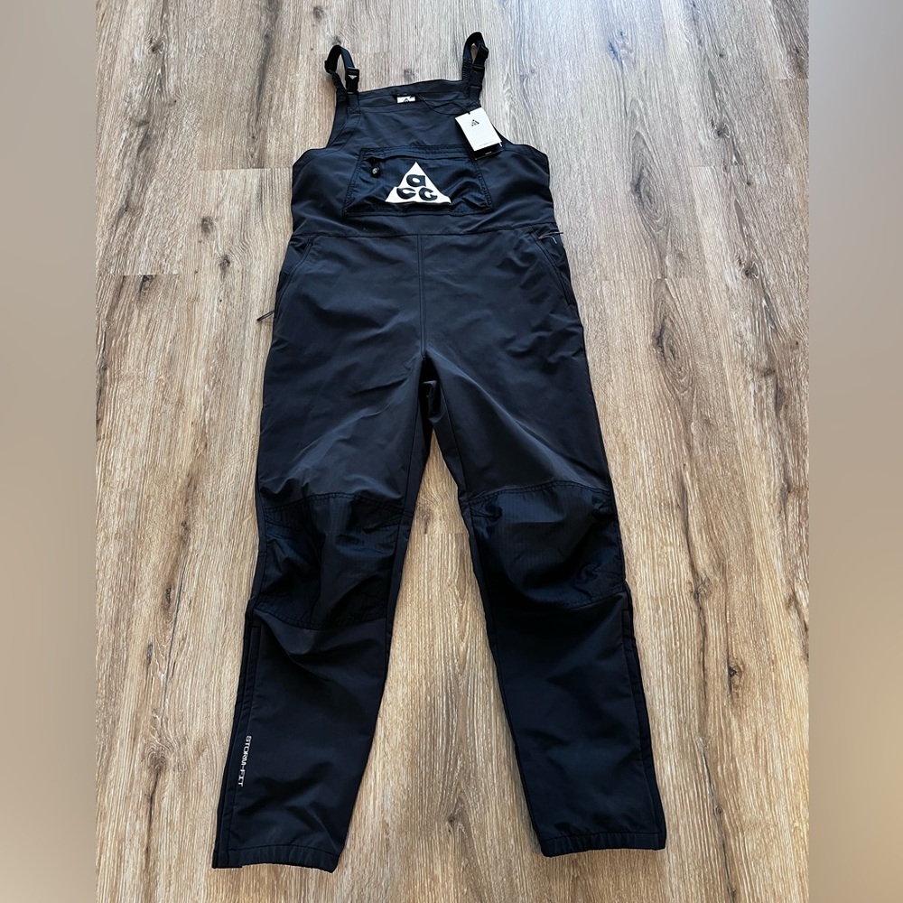 Nike Storm Fit resist elements like wind and water
